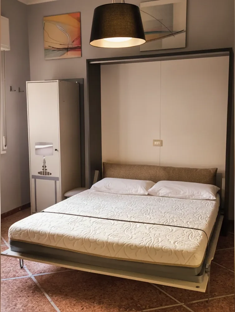 Camera con bagno privato — L'Angolino nascosto, Senigallia (Marche) (foto 4)